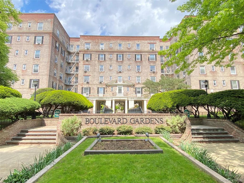55-23 31st Avenue # 1f, Woodside