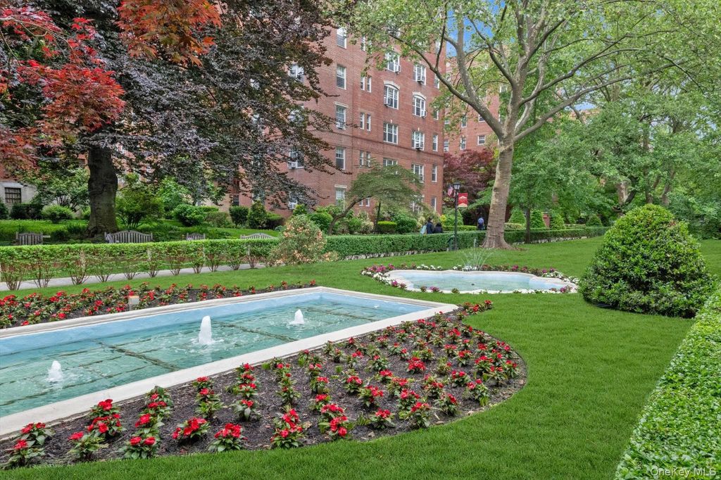 76-35 113 Street # 3m, Forest Hills