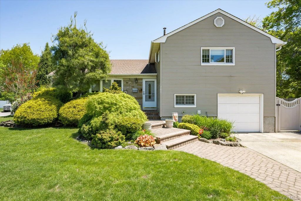 761 Cynthia Drive, East Meadow