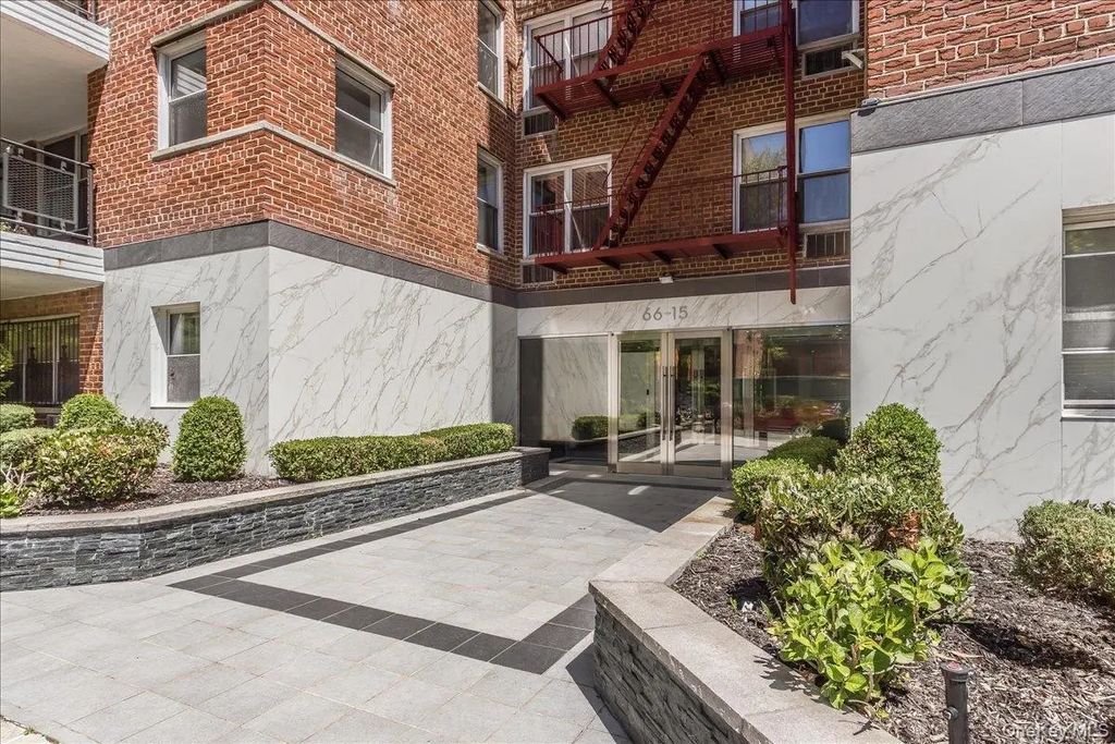 66-15 Thornton Place # 5r, Rego Park