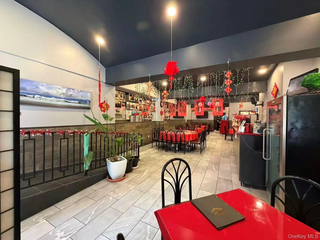 4318 Main Street # 1a, Flushing