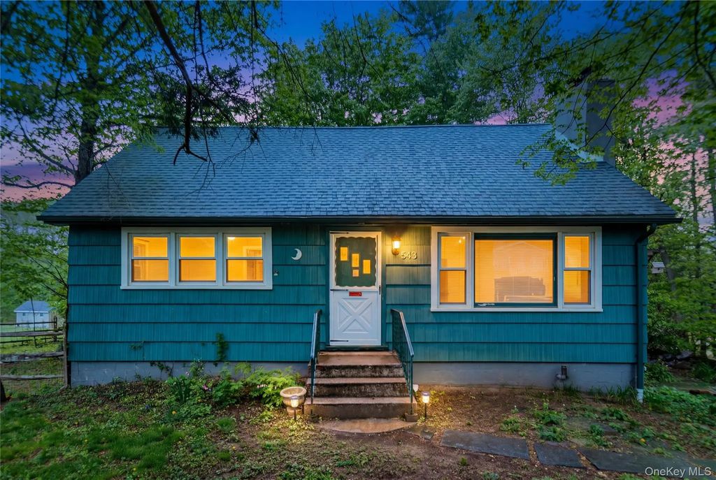 543 Dosen Road, Middletown
