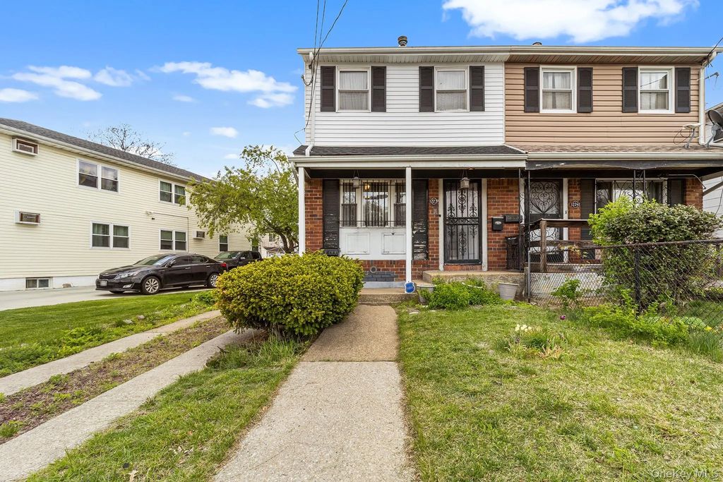 12239 Long Street, Jamaica