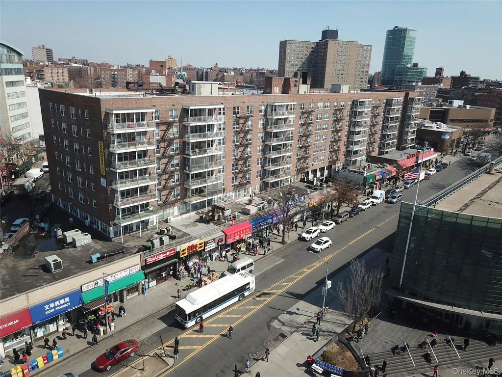 41-25 Kissena Boulevard # 5hh, Flushing