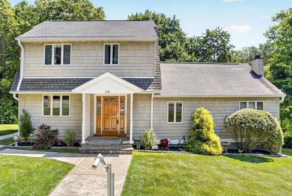 30 Brandeis Avenue, Mohegan Lake