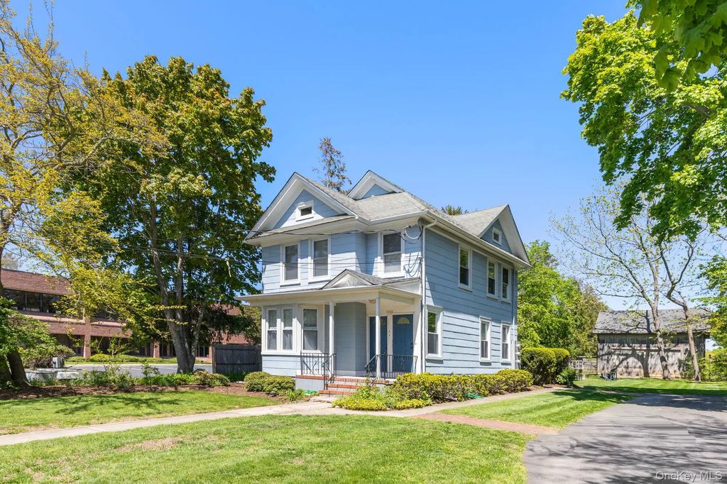 1220 Youngs Avenue, Southold