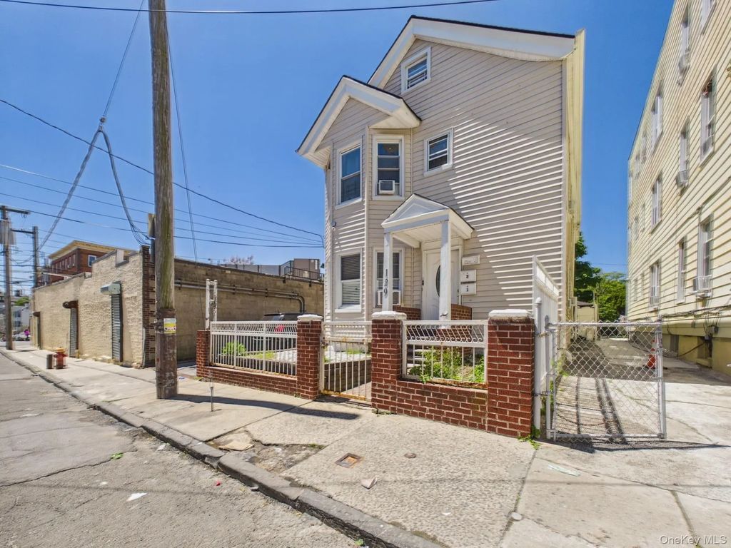 129 Morningside Place, Yonkers