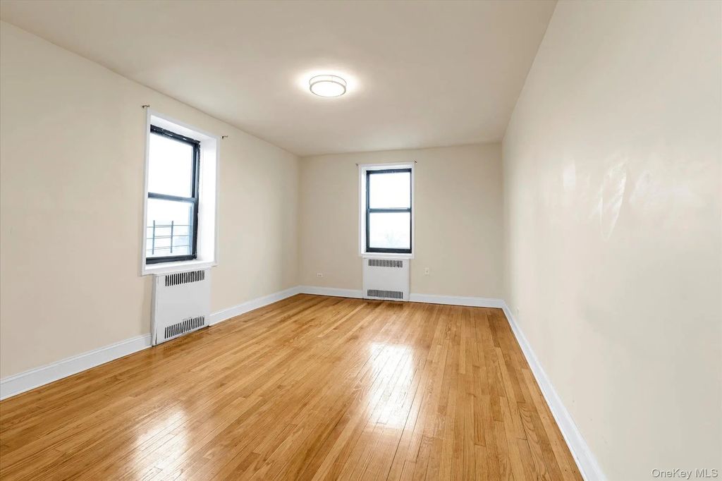 92-11 35th Avenue # 5e, Jackson Heights