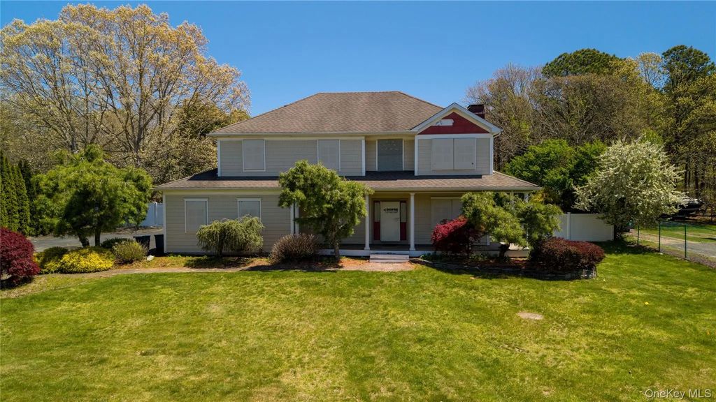477 Harrison Avenue, Miller Place