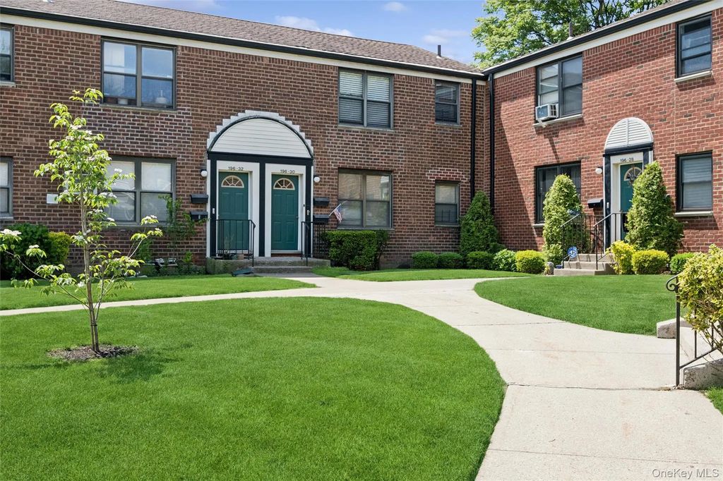 196-30 67th Avenue # 1, Fresh Meadows