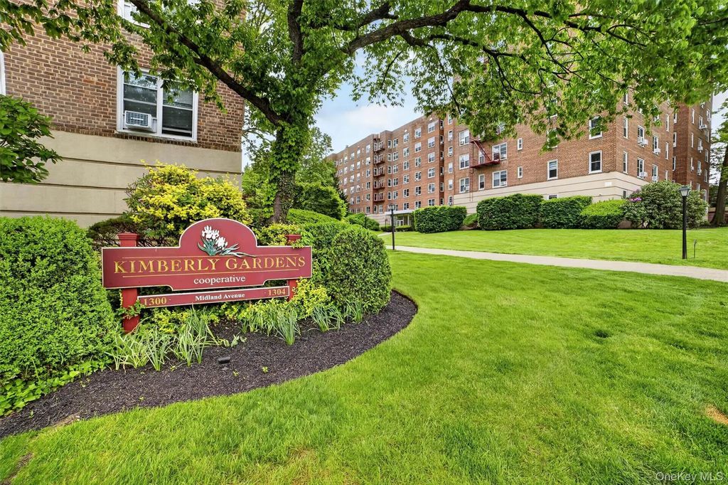 1304 Midland Avenue # C78, Yonkers