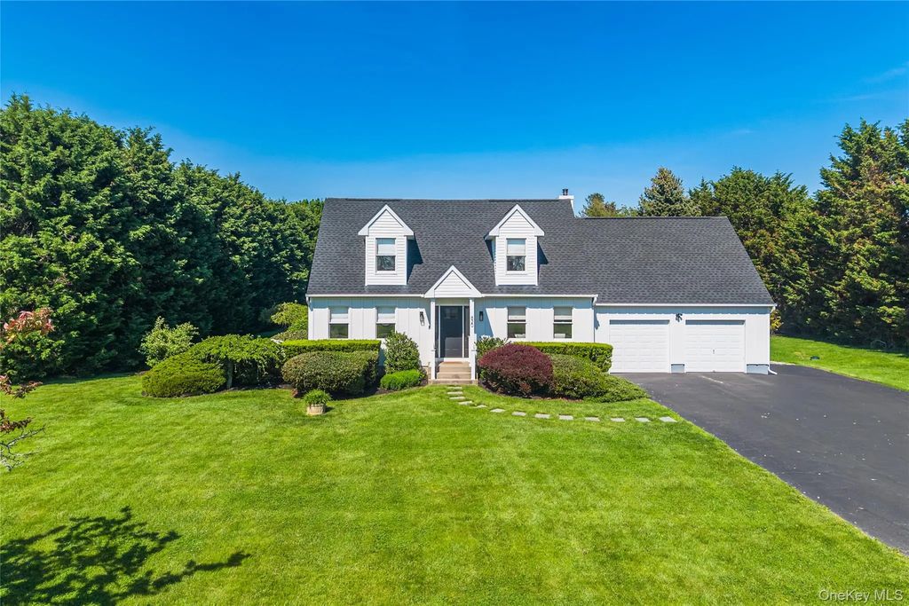 820 Gabriella Court, Mattituck