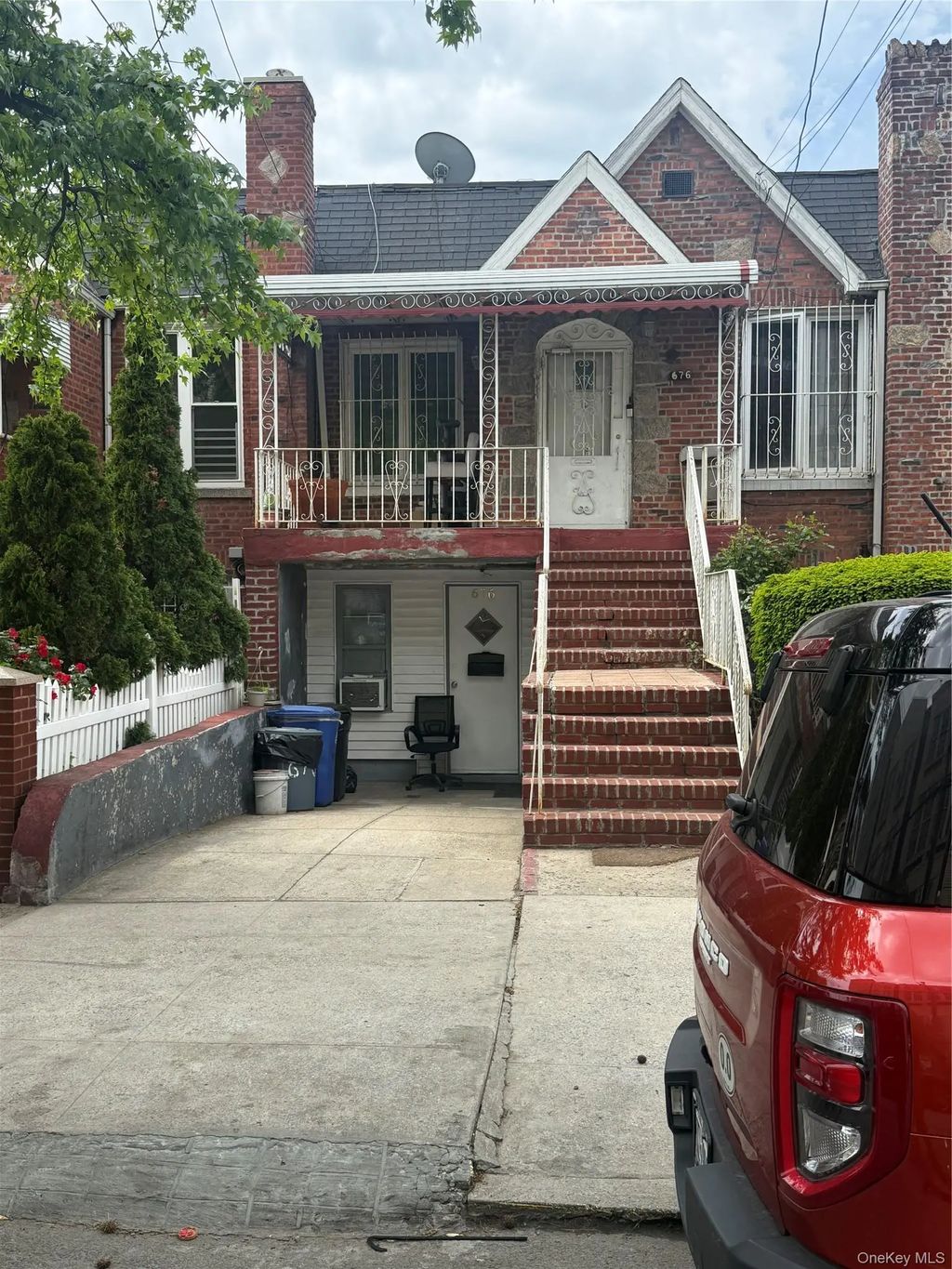 676 E 93rd Street, Brooklyn