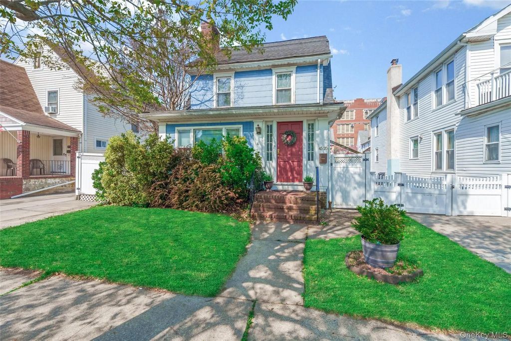 45-20 169th Street, Flushing