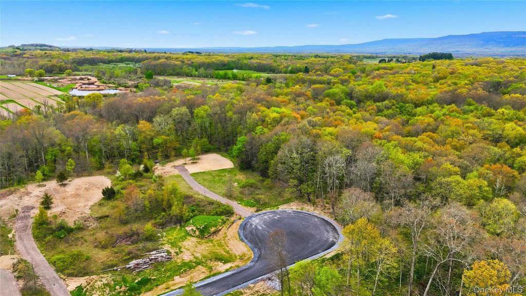 11 Scenic Meadow Drive, Gardiner