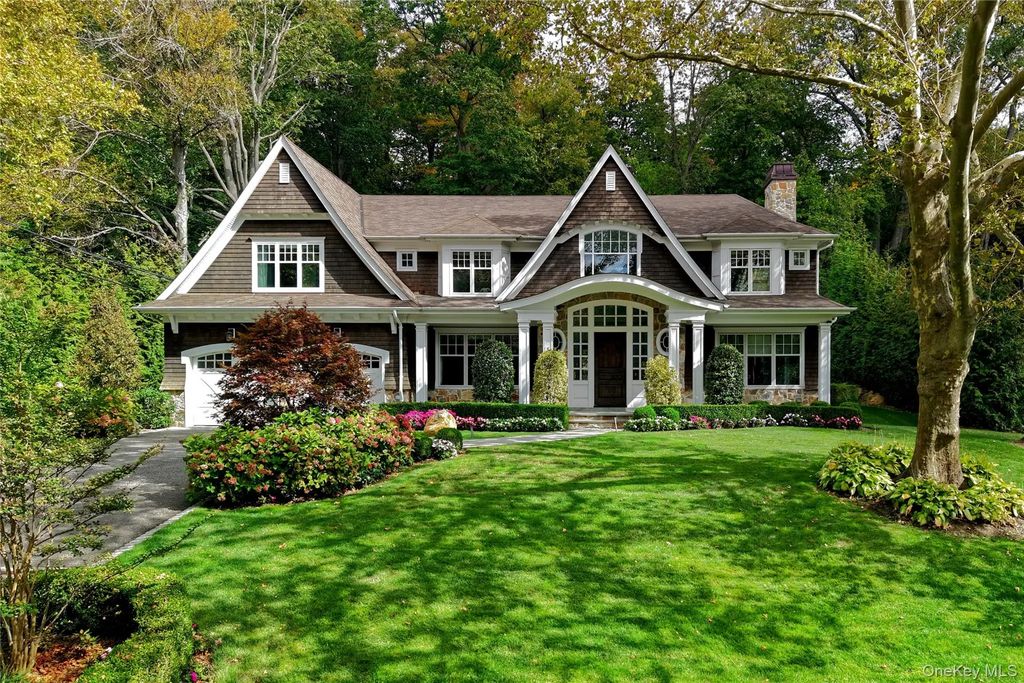 35 Mimosa Drive, East Hills