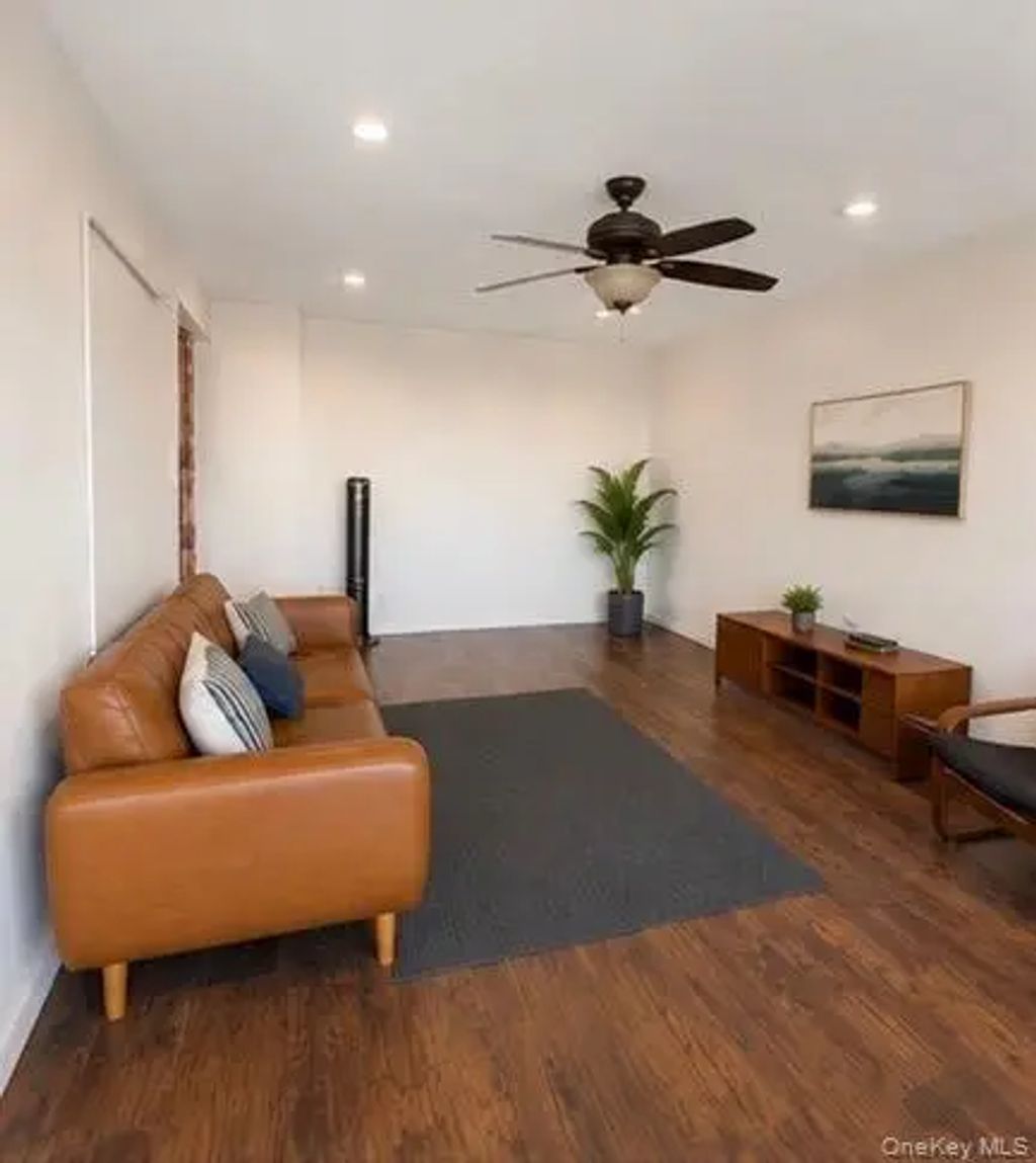 86-16 60th Avenue # 6h, Elmhurst