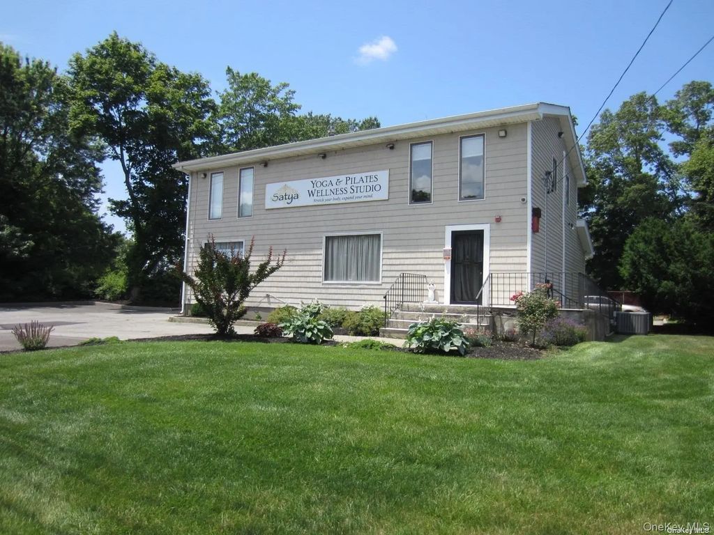 59 Nesconset Highway # B, Port Jefferson Station