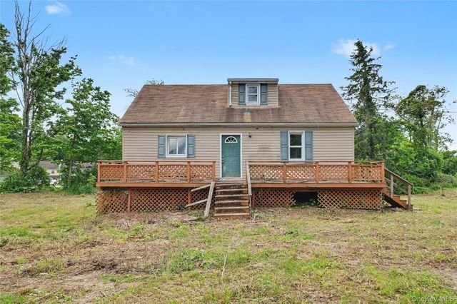 687 Whitley Lane, Highland