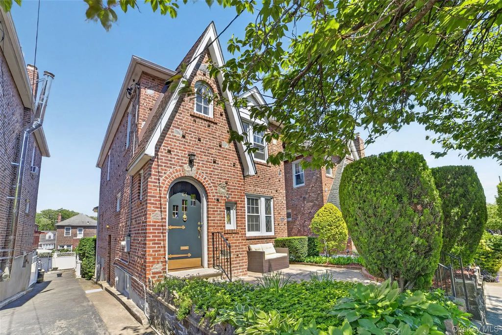 84 Halstead Avenue, Yonkers