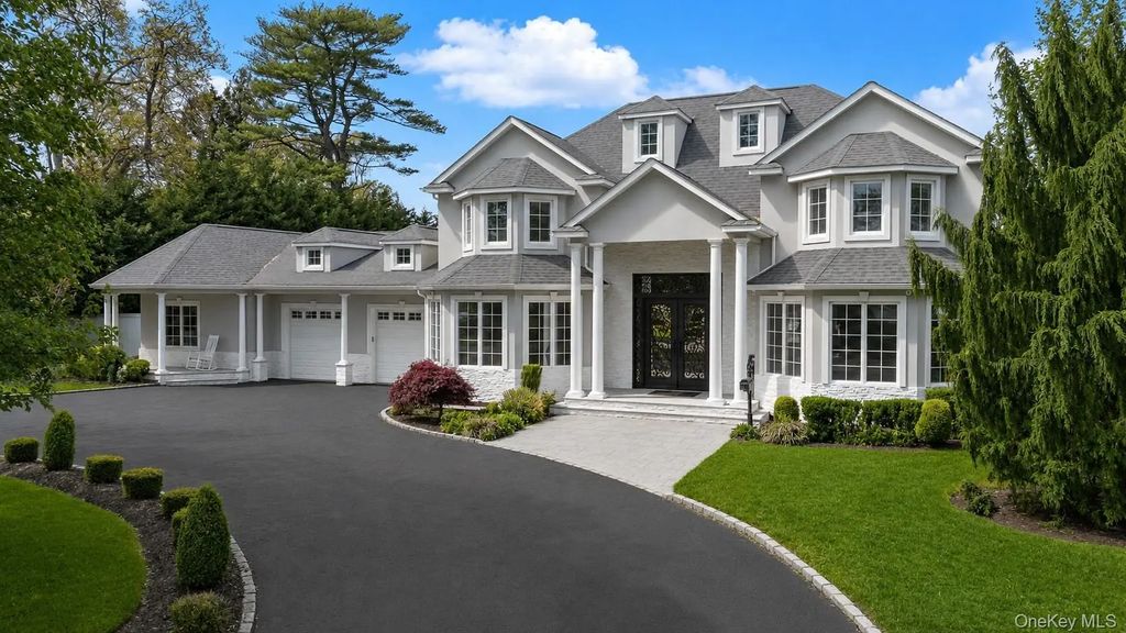 68 Maple Avenue, Bethpage