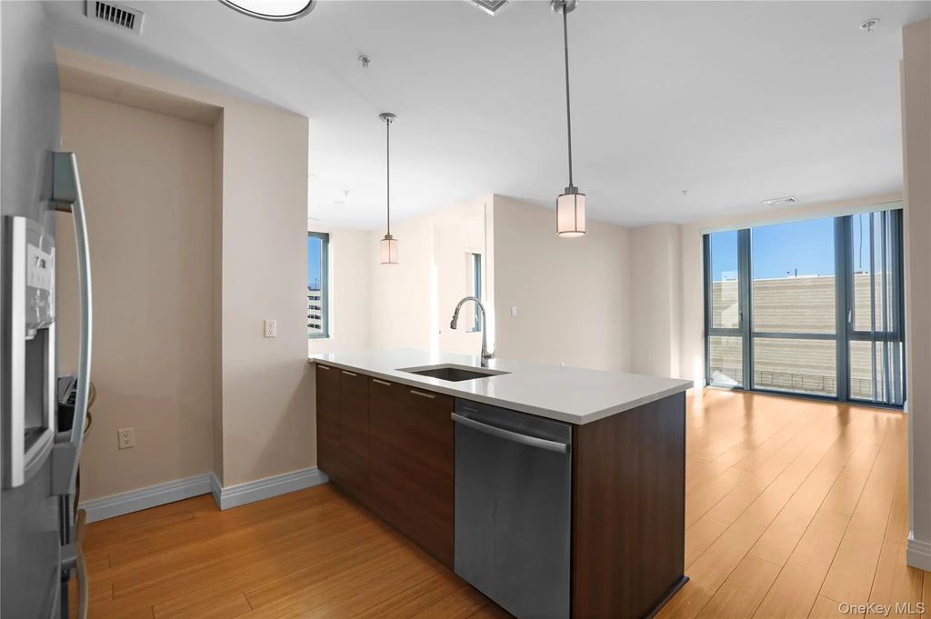 701 Ridge Hill Boulevard # 11h, Yonkers