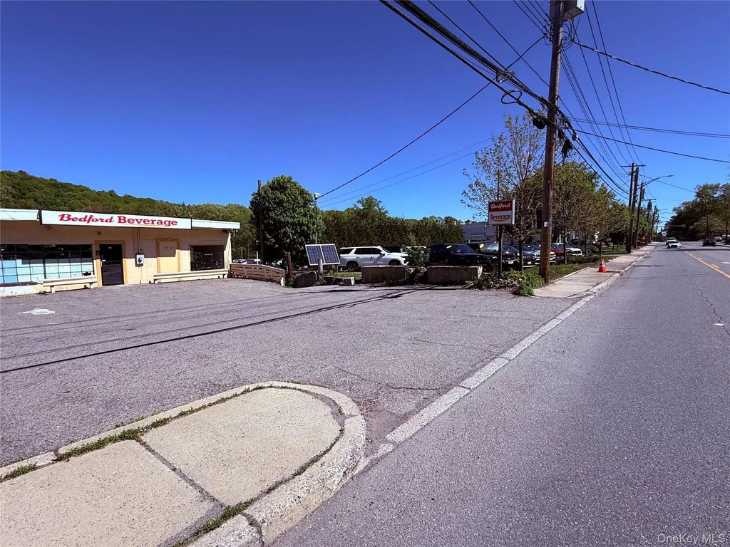 545-547 Bedford Road, Bedford Hills