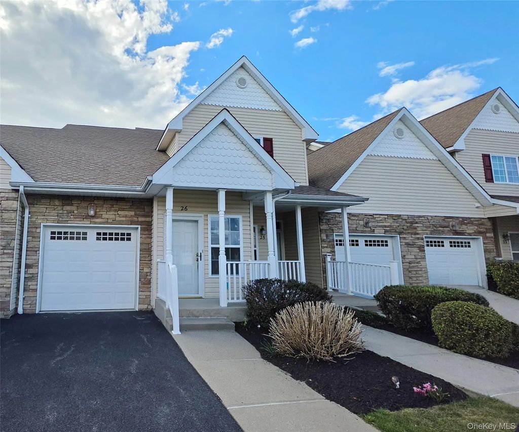 26 Rose Lane, Mount Sinai