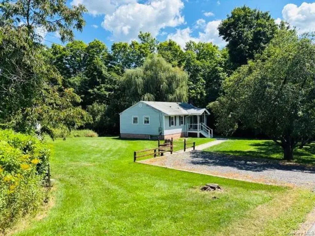 211 Sigler Road, Pine Plains