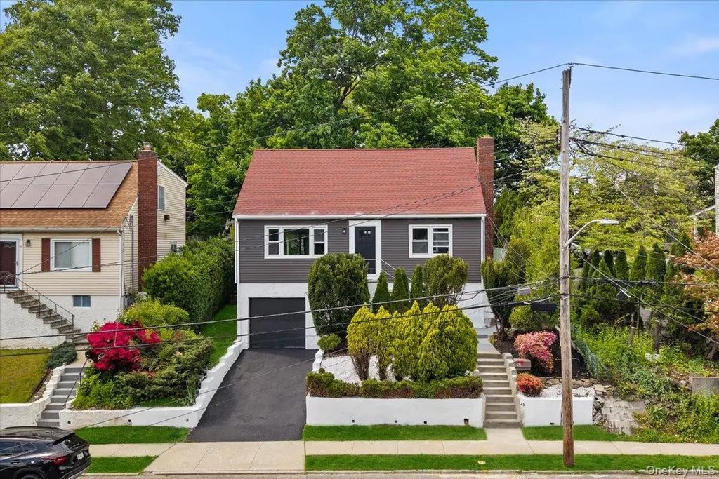 45 N Perkins Avenue, Elmsford