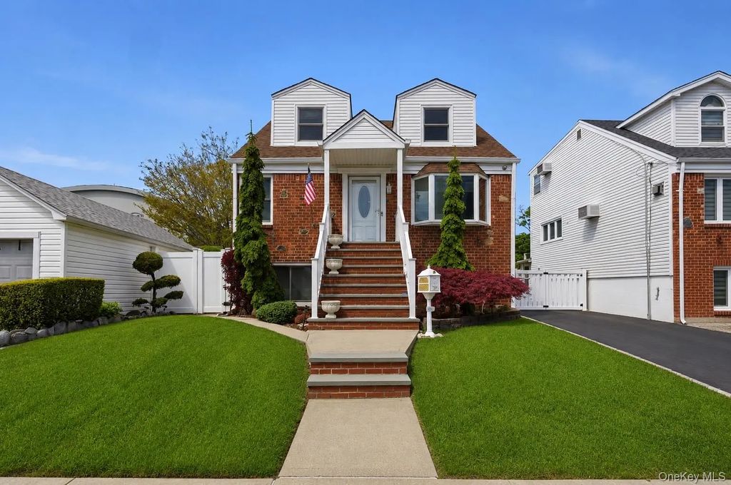 160-44 98th Street, Howard Beach