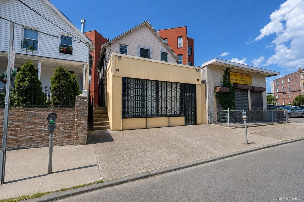 85 Mclean Avenue, Yonkers