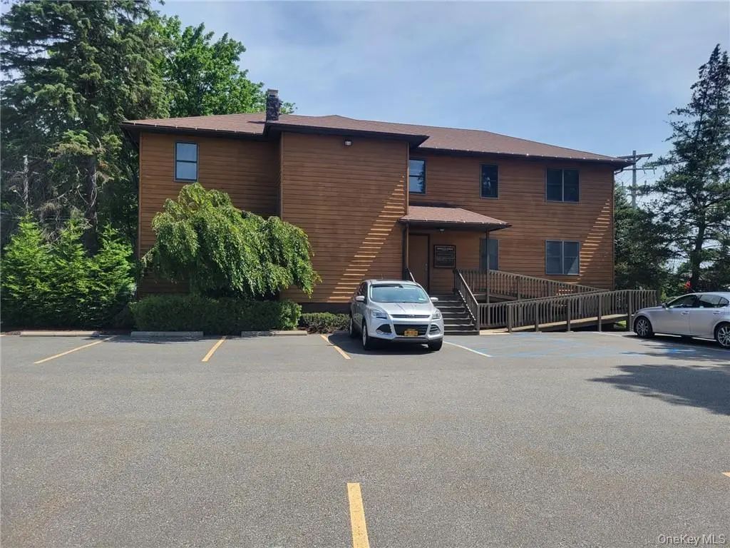410 E Main Street, Middletown