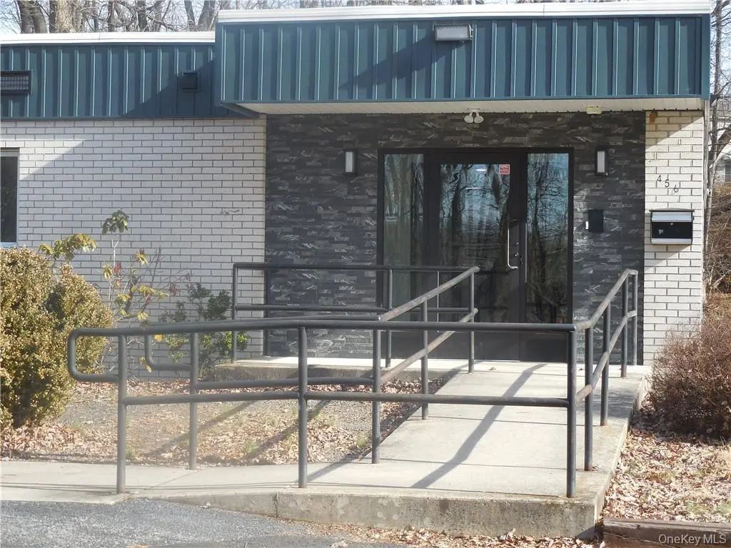 456 Gidney Avenue # Single Room, Newburgh