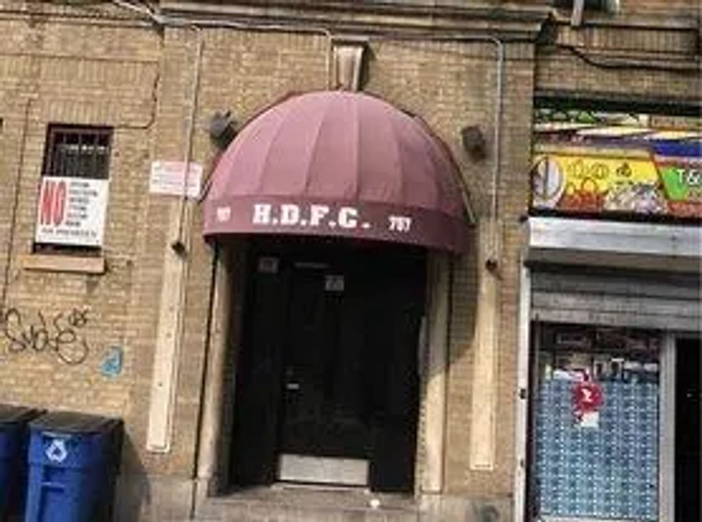 757 E 169th Street # 2a, Bronx