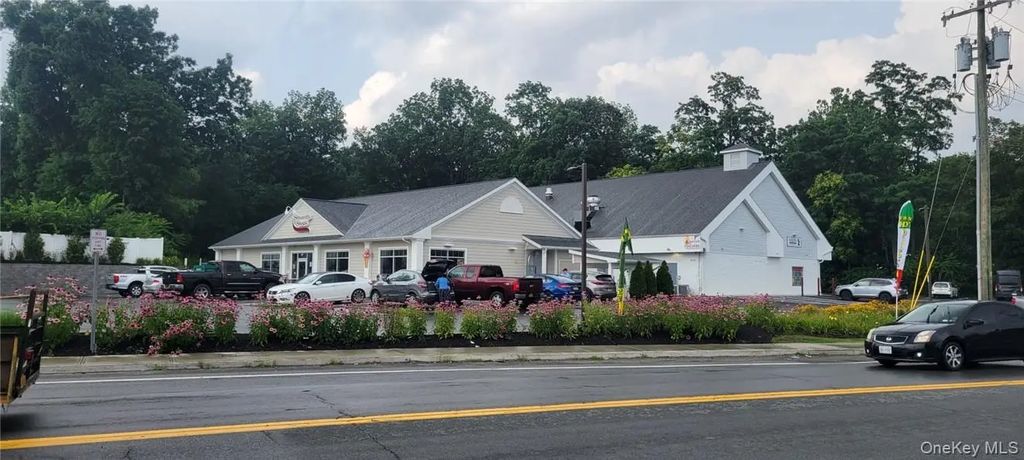 187 Kingston Avenue, Wurtsboro