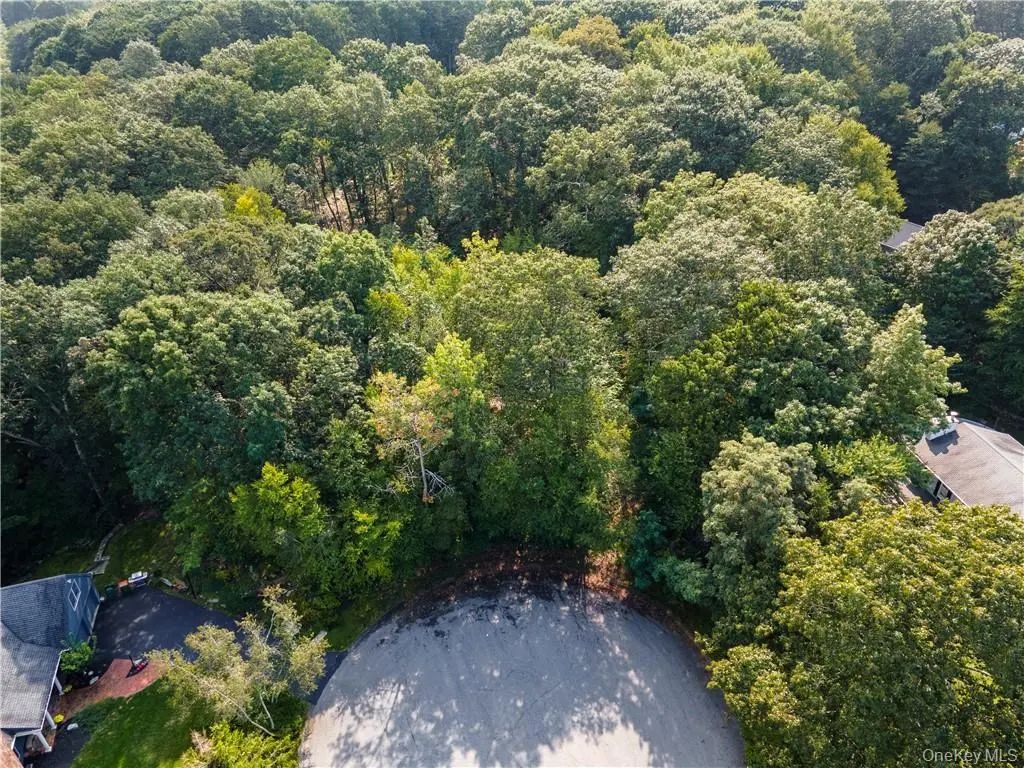 10 William Way, Stormville
