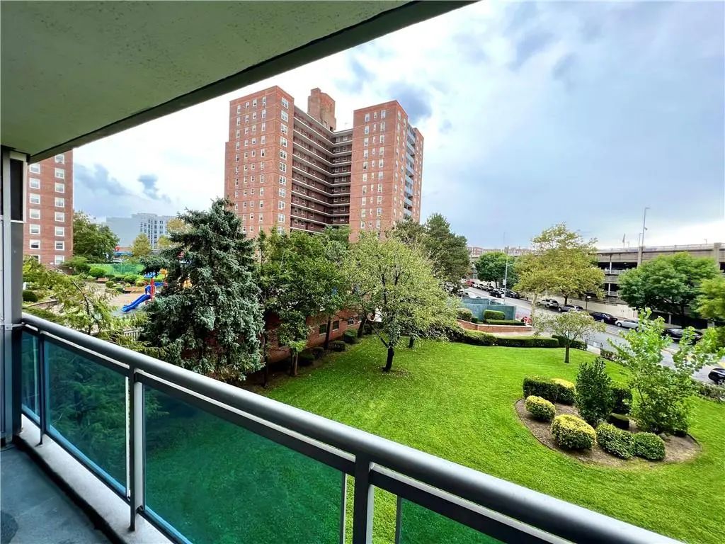 9710 62 Drive # 2n, Rego Park