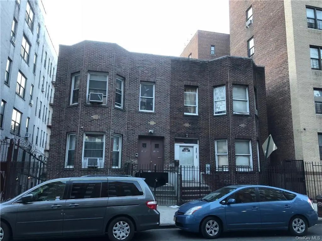 2019 Walton Avenue, Bronx