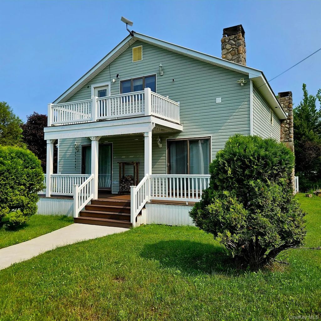 141 Bonnie Brook Road, Roscoe