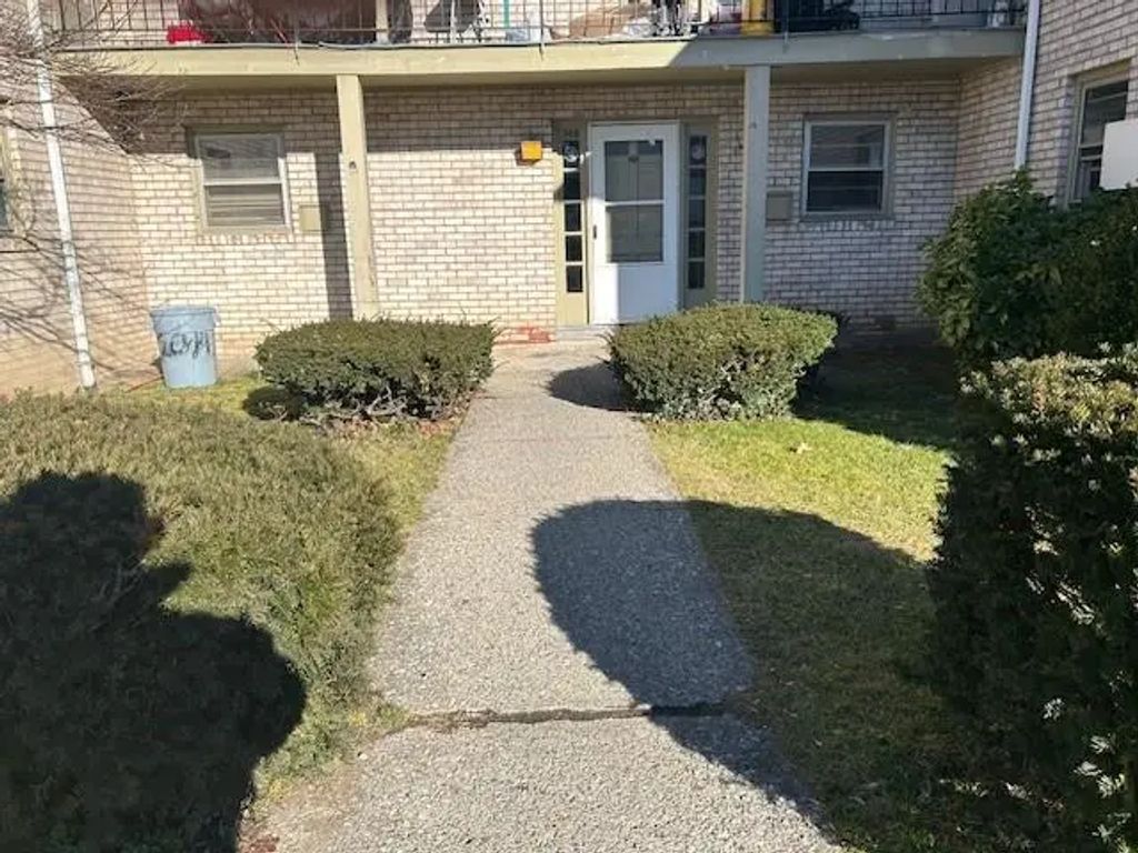 96 S Hamilton Street # B4, Poughkeepsie