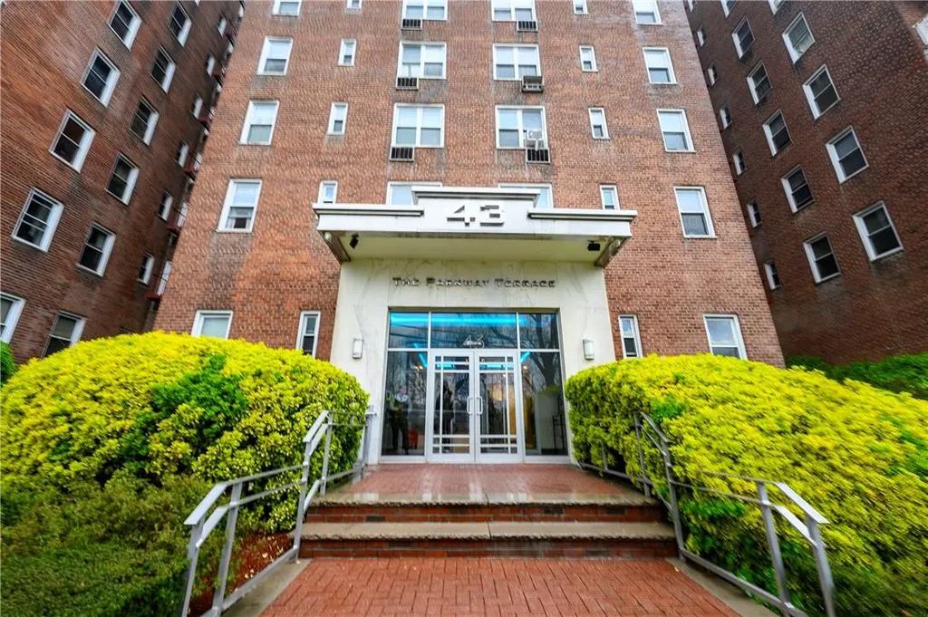 43 Bronx River Road # 3n, Yonkers