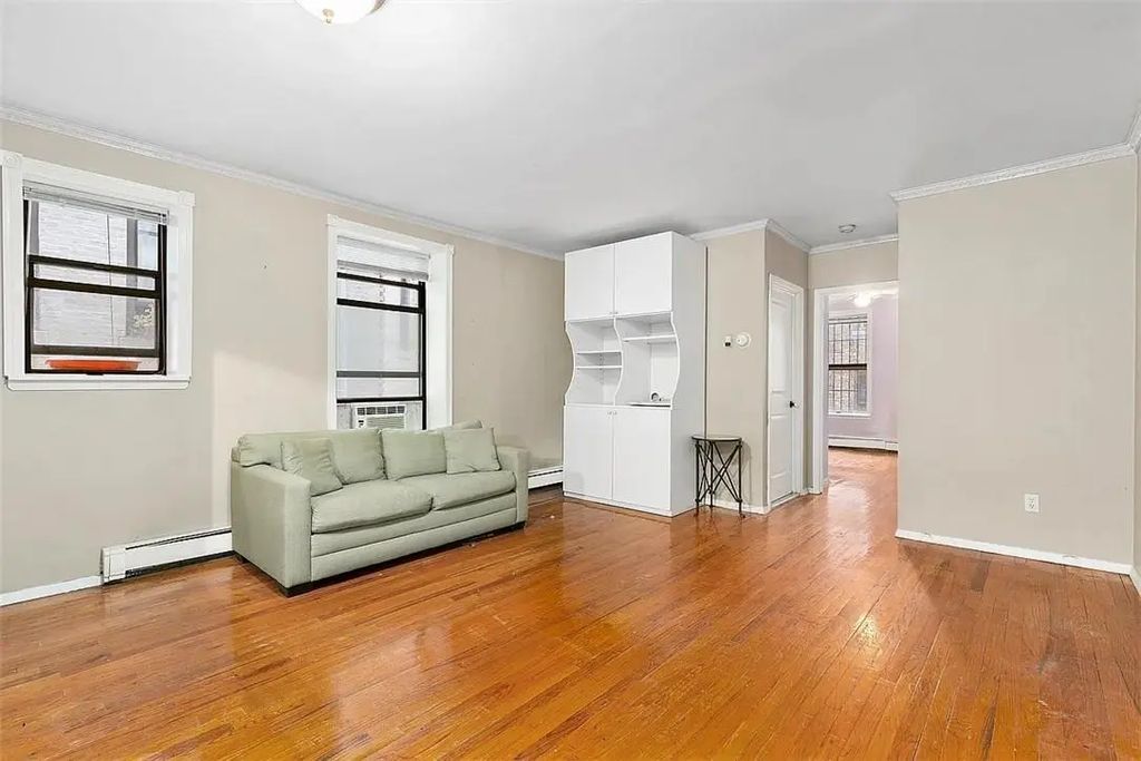 4 W 109 Street # 4f, New York (Manhattan)