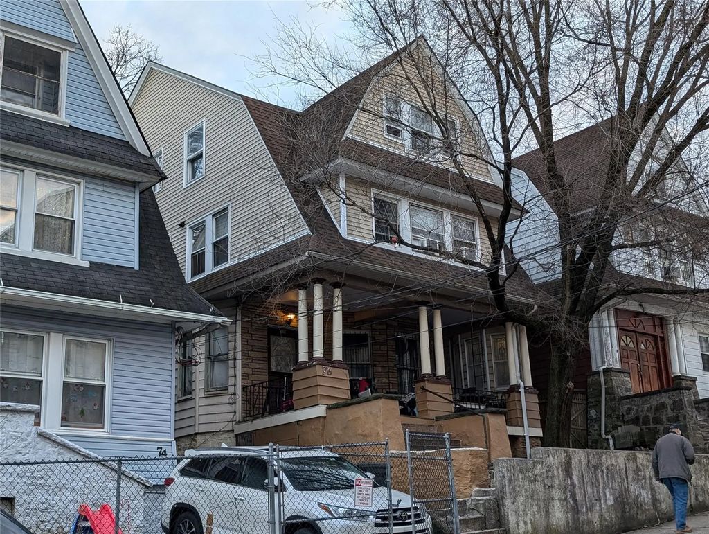 78 Bruce Avenue, Yonkers