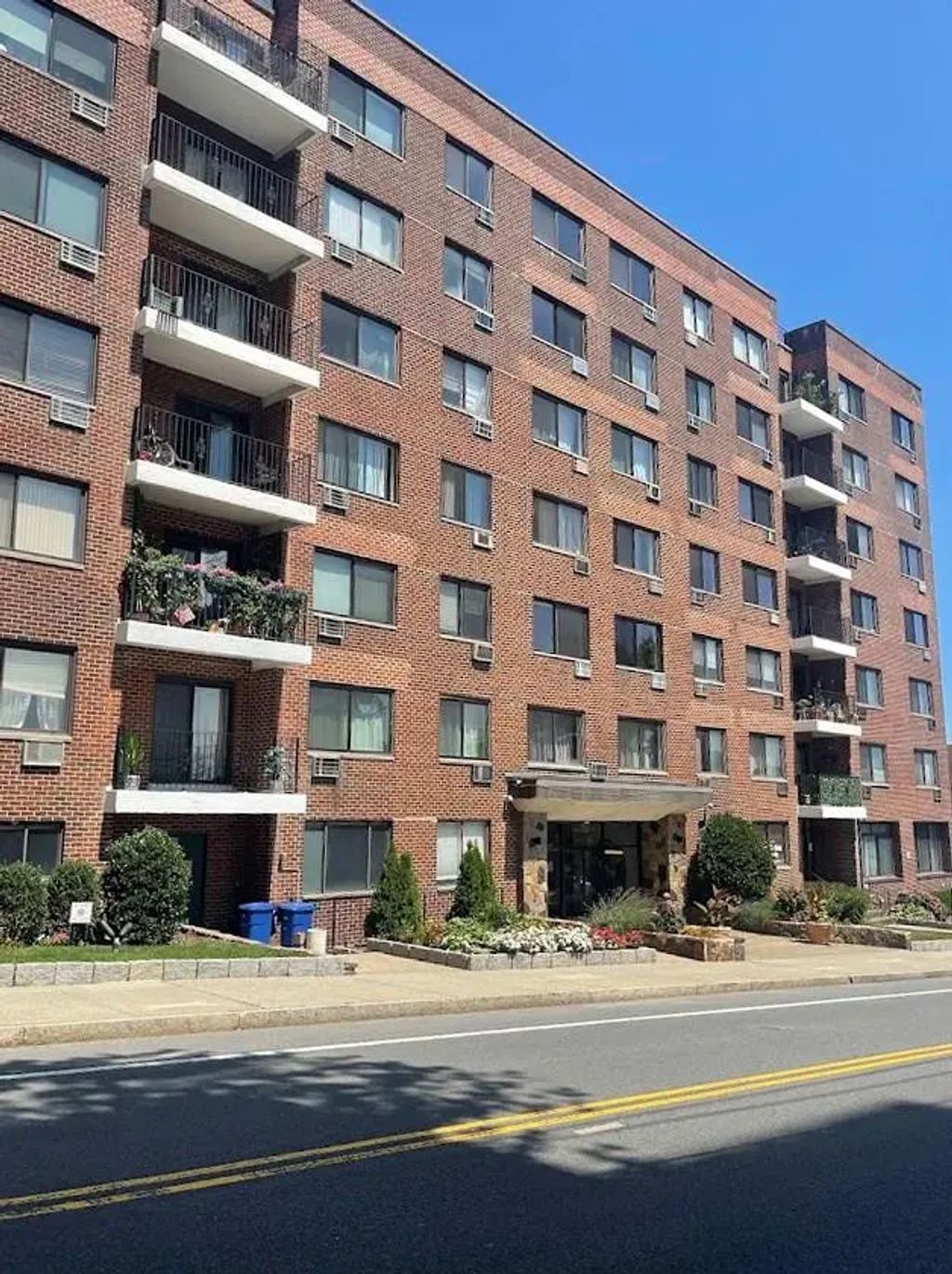 25 Lake Street # 5c, White Plains