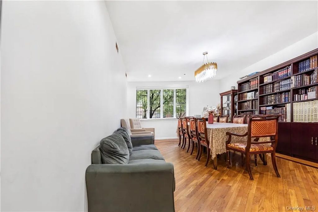 57 Lorimer Street # 1a, Brooklyn