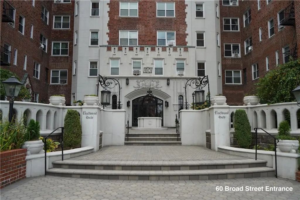 60 W Broad Street W # 1k, Mount Vernon