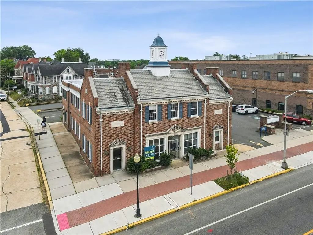 22 N Broad Street, Call Listing Agent