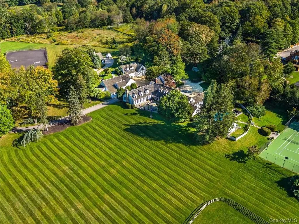 149 Narrows Road, Bedford Hills