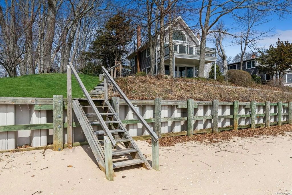 1955 Trumans Path, East Marion